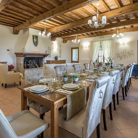 Tenuta Montiepoli 12&3, Emma ヴィラ Valfabbrica