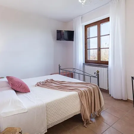 Tenuta Montiepoli 12&3, Emma