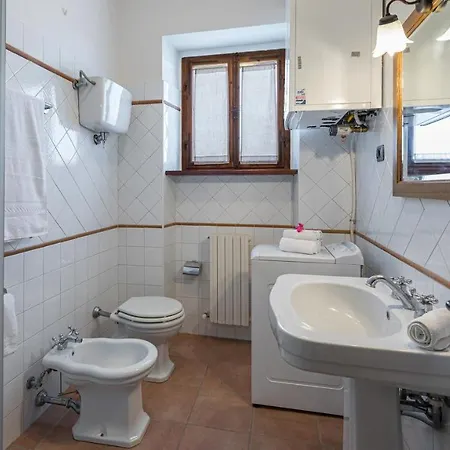 Tenuta Montiepoli 12&3, Emma ヴィラ Valfabbrica