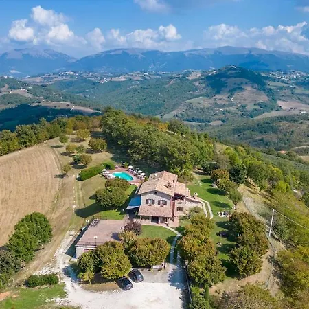 ヴィラ Tenuta Montiepoli 12&3, Emma Valfabbrica