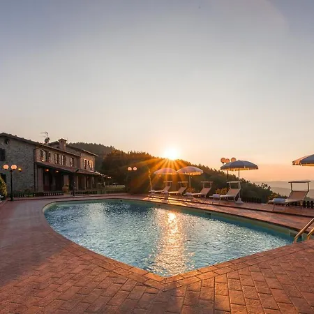 Tenuta Montiepoli 12&3, Emma ヴィラ